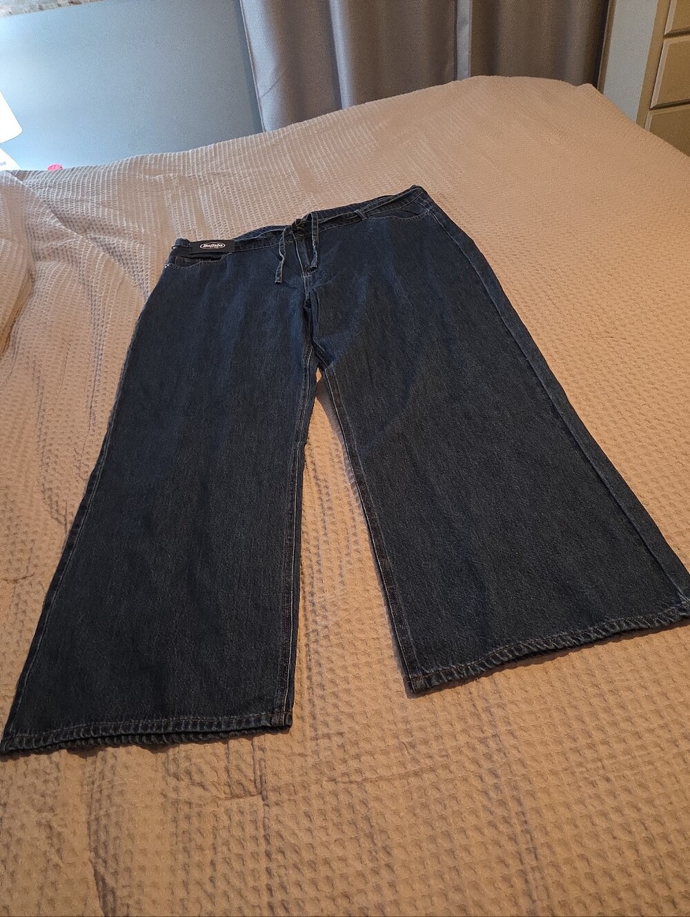 Buffalo Women's Wide Leg Belted Jeans.  20. NWT